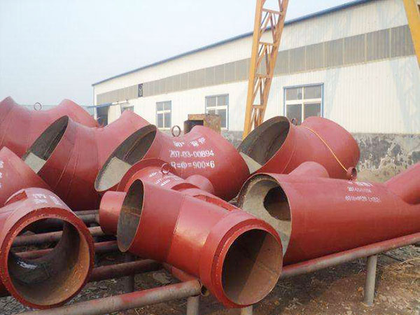 龜甲網(wǎng)耐磨管道